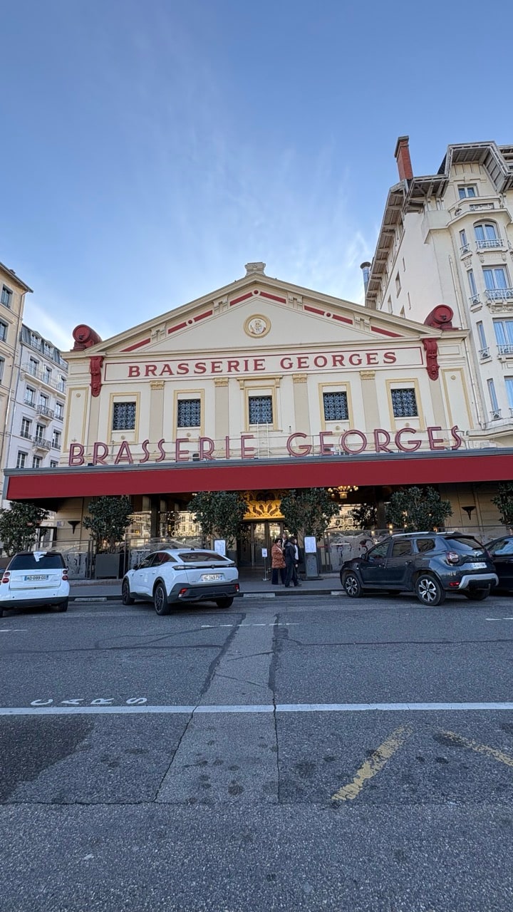 Fachada da Brasserie Georges, uma das mais tradicionais de Lyon